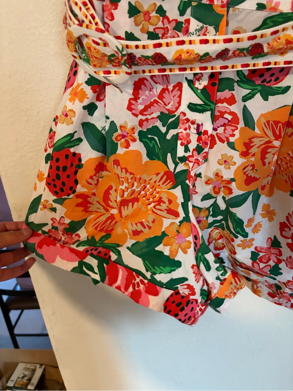 Farm Rio Flowerful Sketch Romper size XL Strawberry Print Jumpsuit - Picture 4 of 10